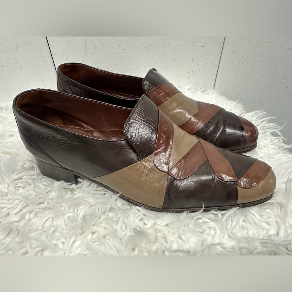 “Mistep,” leather size 9.5 dress shoe